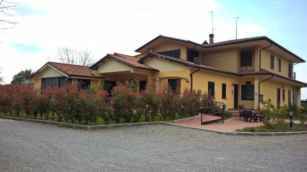 Hotel Cecco Di Nara Massarosa Zewnętrze zdjęcie