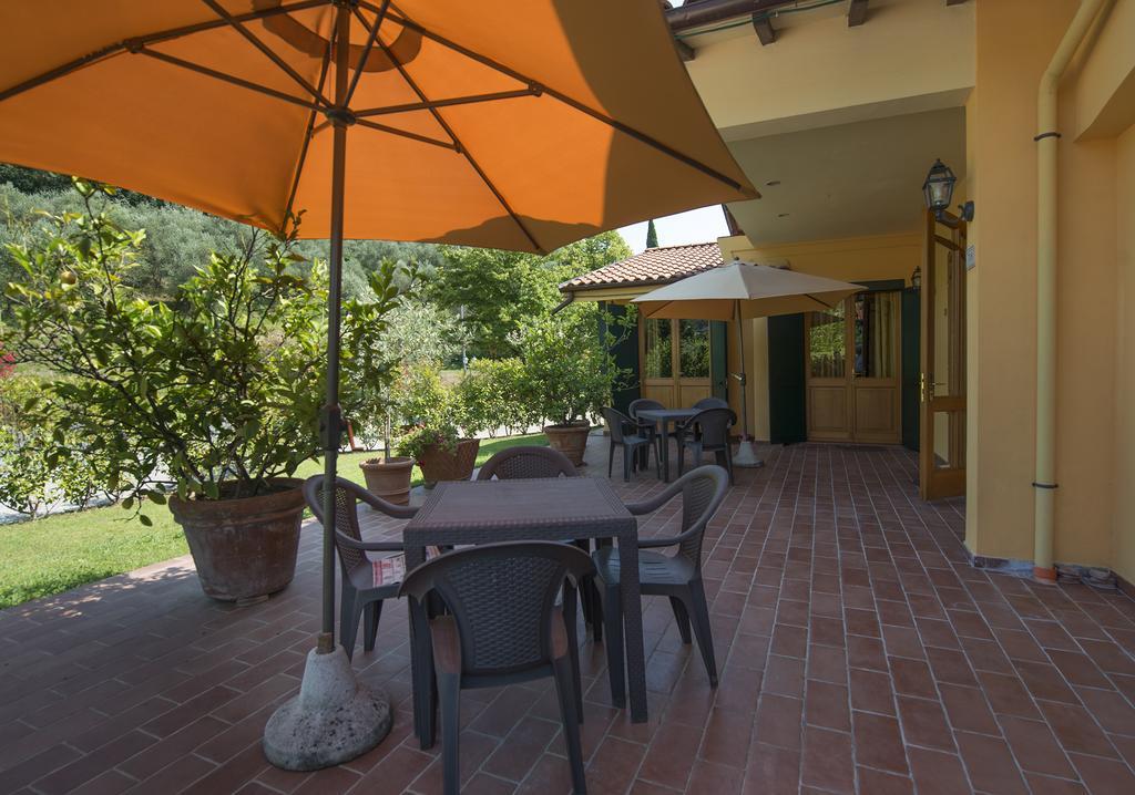 Hotel Cecco Di Nara Massarosa Zewnętrze zdjęcie