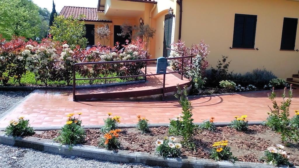 Hotel Cecco Di Nara Massarosa Zewnętrze zdjęcie